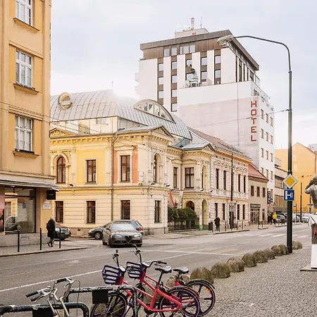 Skau Dunajska 58a Apt3 Lägenhet *