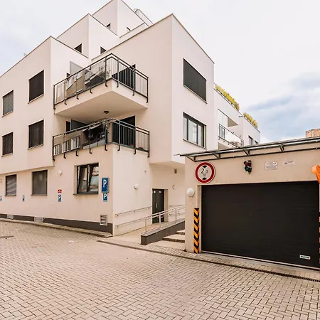 Skau Dunajska 58a Apt3