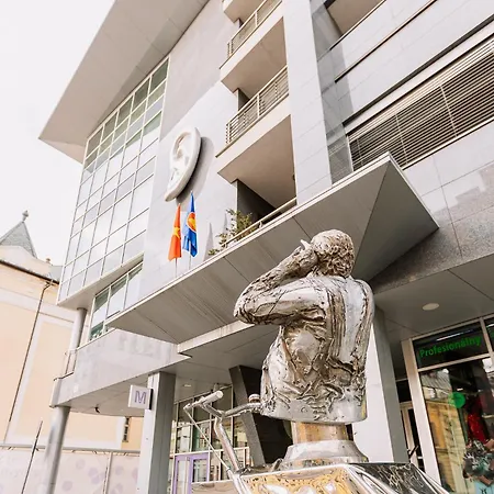 Skau Dunajska 58a Apt3 * Bratislava