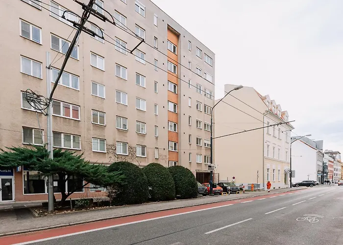 Skau Dunajska 58a Apt3